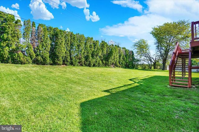 3349 NIGHT IN GALE DR, Dover, PA 17315