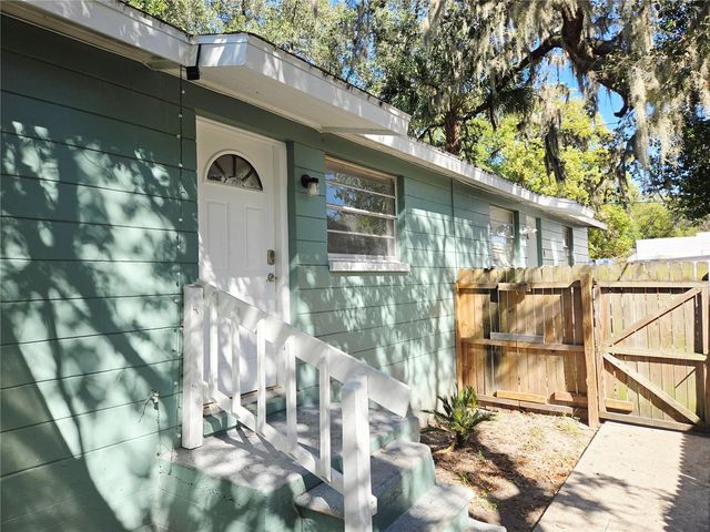 8204 N 13TH STREET, Tampa, FL 33604