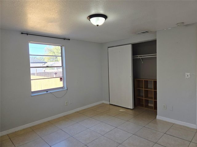 8204 N 13TH STREET, Tampa, FL 33604