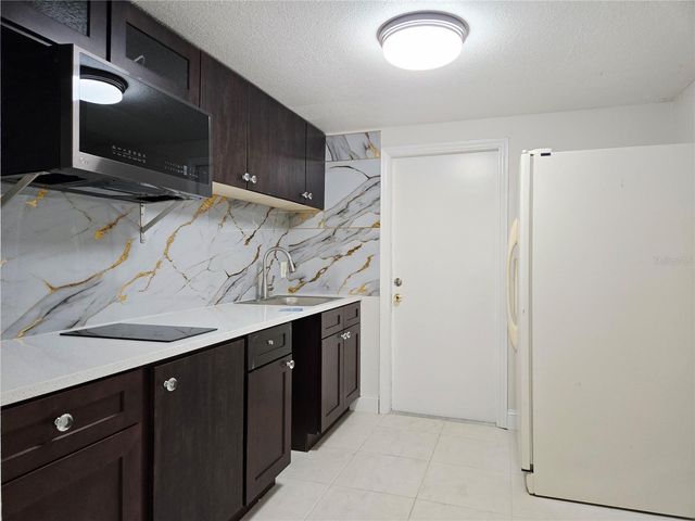 8204 N 13TH STREET, Tampa, FL 33604