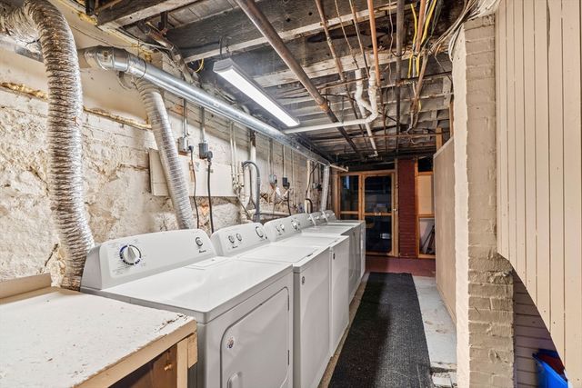 17 Briggs St 3, Salem, MA 01970