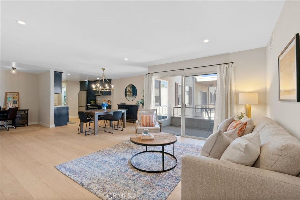 10707 Camarillo Street 314, Toluca Lake, CA 91602 — photo 4