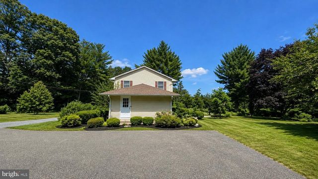 121 RABBIT HILL RD, Princeton Junction, NJ 08550