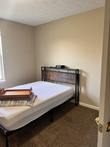 100 Ashley Cv, Hermitage, TN 37076