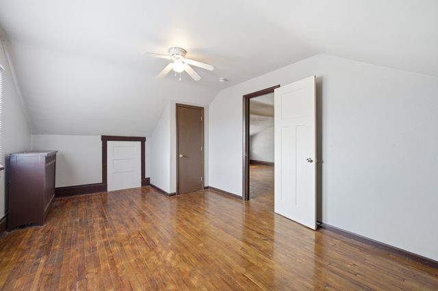 3103 Grand Avenue, Des Moines, IA 50312