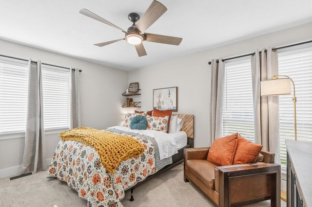 1521 N Valleyview Street, Wichita, KS 67212