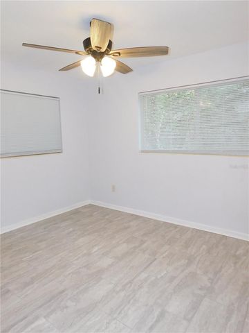 711 NW 19TH AVENUE, Gainesville, FL 32609