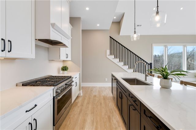 478 Kensington Circle, Seneca, SC 29672