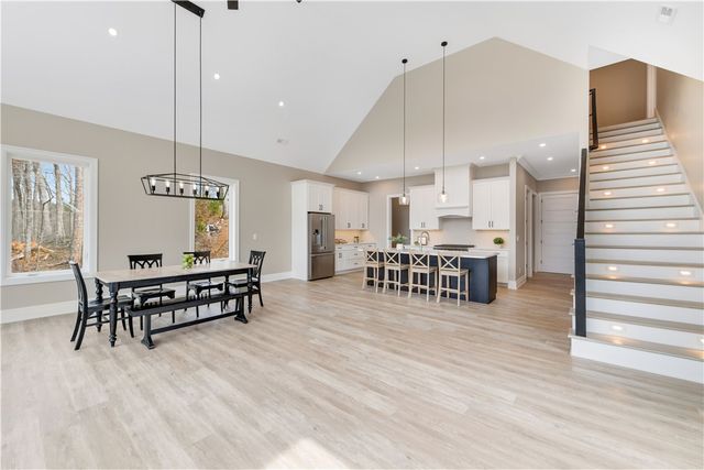 478 Kensington Circle, Seneca, SC 29672