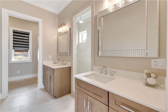 478 Kensington Circle, Seneca, SC 29672