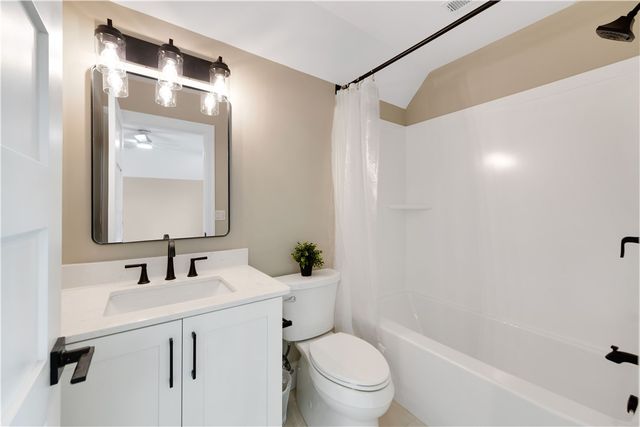 478 Kensington Circle, Seneca, SC 29672