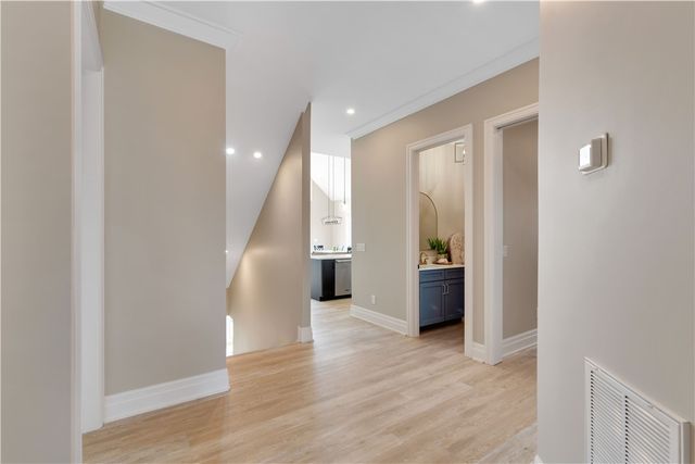 478 Kensington Circle, Seneca, SC 29672