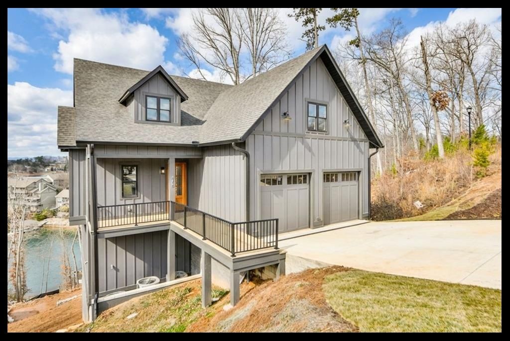 478 Kensington Circle, Seneca, SC 29672