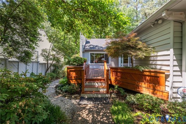 4618 Five Springs Rd, Midlothian, VA 23112