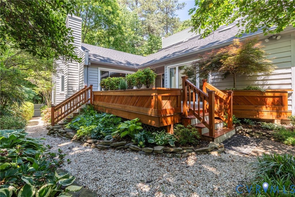 4618 Five Springs Rd, Midlothian, VA 23112