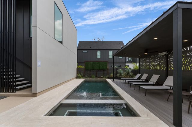 3201 Holton ST, Austin, TX 78702