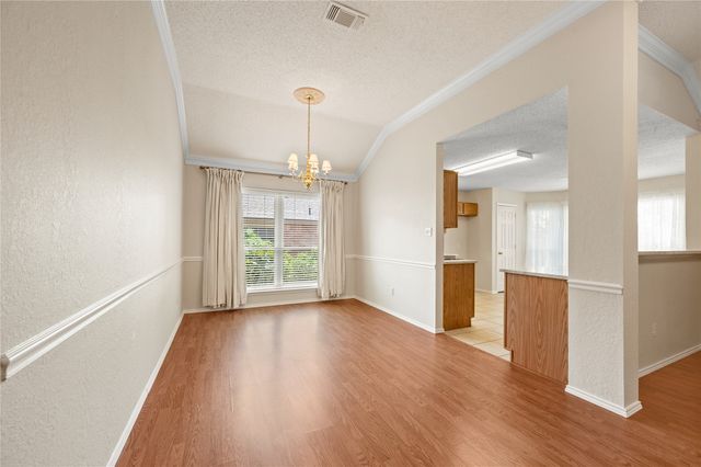 3321 Harbourtown Drive, Grand Prairie, TX 75052