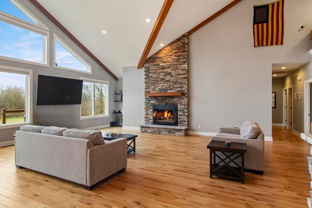 16489 Harrison Street, Lowell, IN 46356