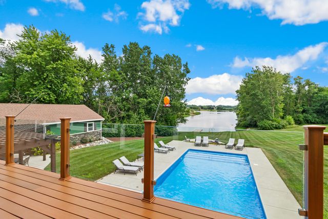 16489 Harrison Street, Lowell, IN 46356