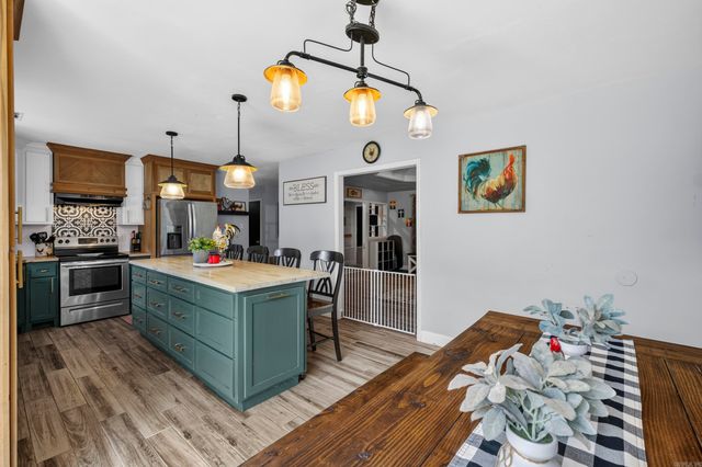 15 Clinton Court, Cabot, AR 72023