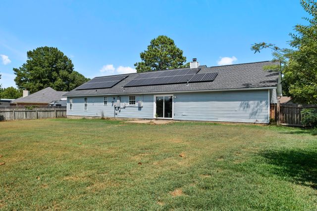 15 Clinton Court, Cabot, AR 72023