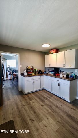 219 Melbourne Drive, Maryville, TN 37804