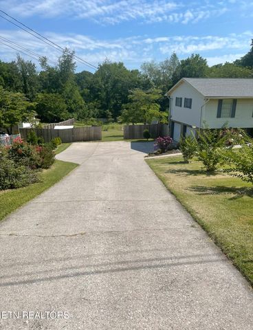 219 Melbourne Drive, Maryville, TN 37804