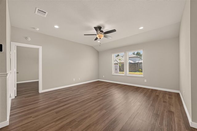 15359 Central Crescent Drive, Roman Forest, TX 77357