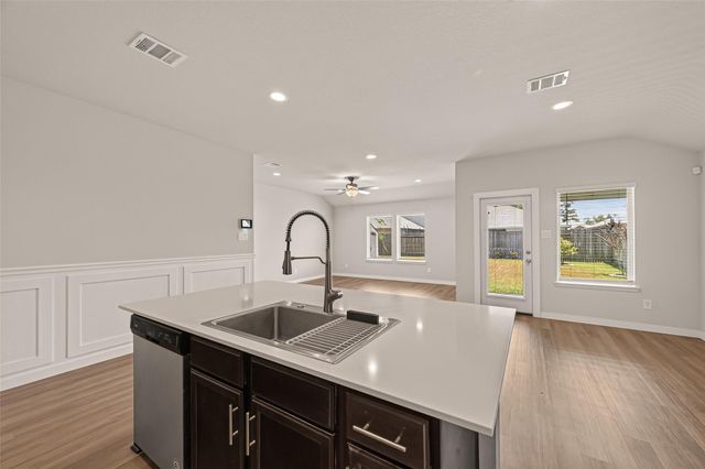 15359 Central Crescent Drive, Roman Forest, TX 77357