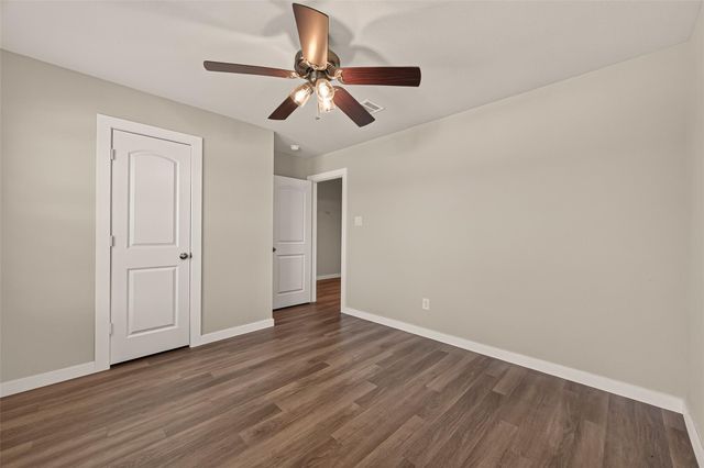 15359 Central Crescent Drive, Roman Forest, TX 77357