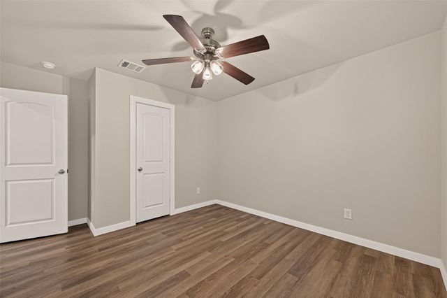 15359 Central Crescent Drive, Roman Forest, TX 77357