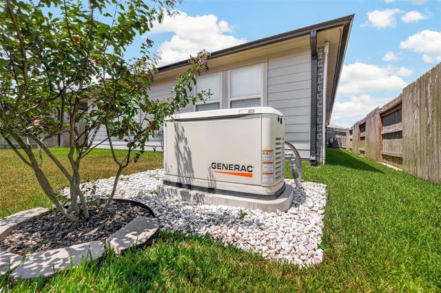 15359 Central Crescent Drive, Roman Forest, TX 77357