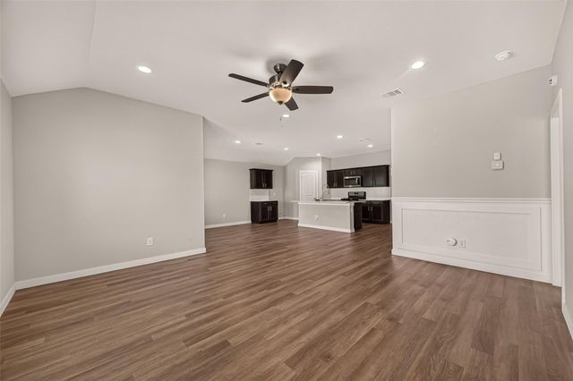 15359 Central Crescent Drive, Roman Forest, TX 77357