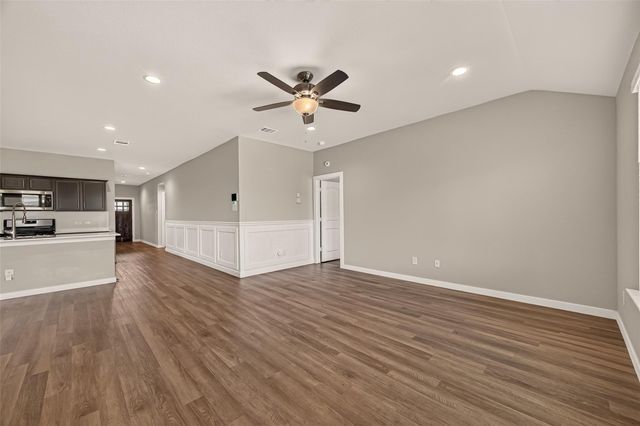 15359 Central Crescent Drive, Roman Forest, TX 77357