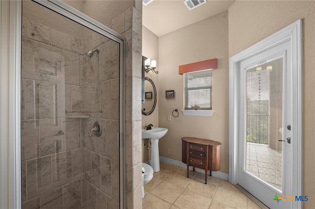 5310 River Oaks Drive, New Braunfels, TX 78132