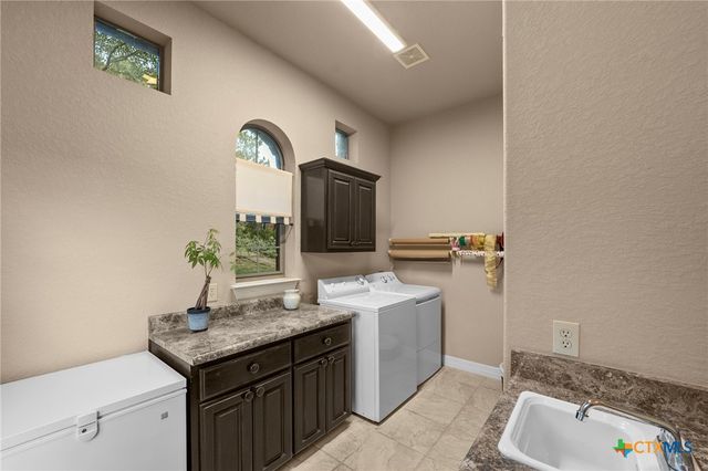 5310 River Oaks Drive, New Braunfels, TX 78132