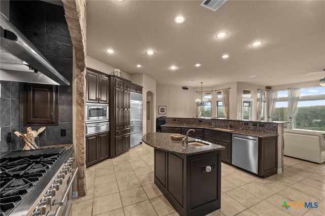 5310 River Oaks Drive, New Braunfels, TX 78132