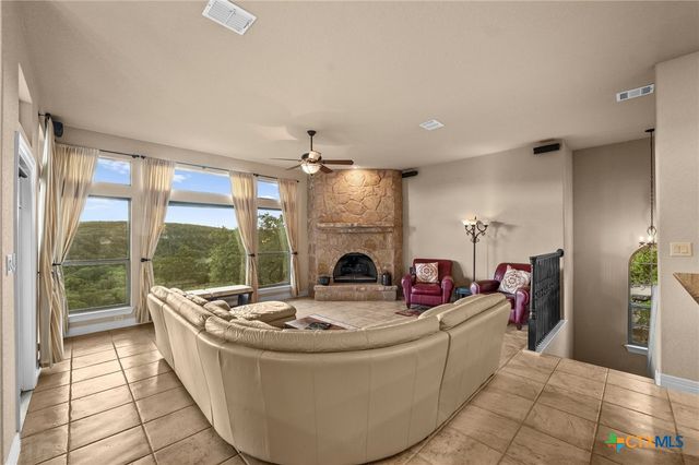 5310 River Oaks Drive, New Braunfels, TX 78132