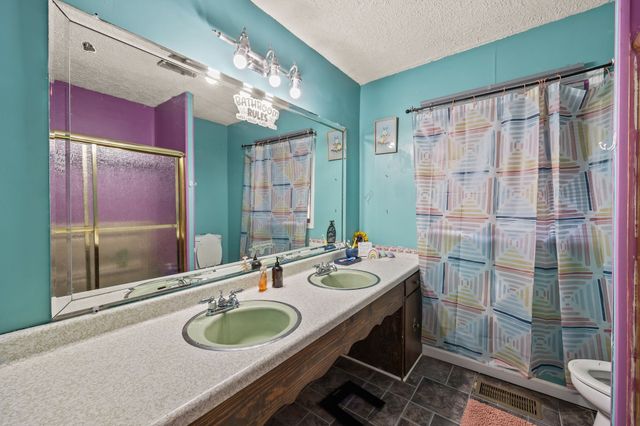 120 Wells Rd, Crossville, TN 38555