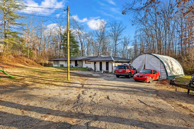 120 Wells Rd, Crossville, TN 38555