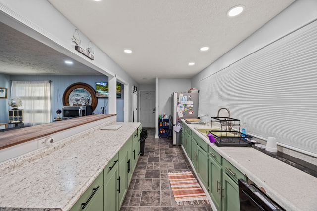 120 Wells Rd, Crossville, TN 38555