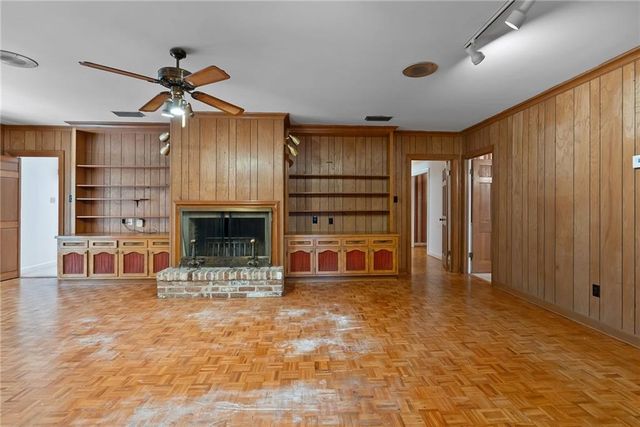 712 Westmoreland Drive W, Mobile, AL 36609