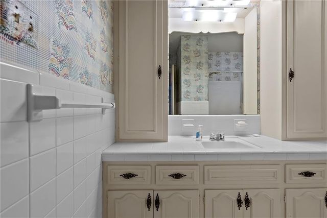 712 Westmoreland Drive W, Mobile, AL 36609