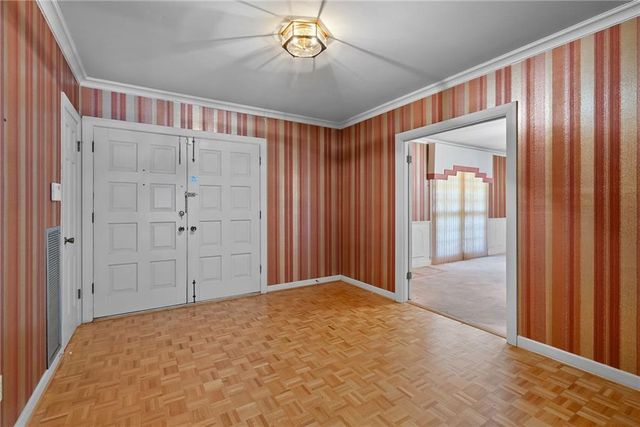 712 Westmoreland Drive W, Mobile, AL 36609