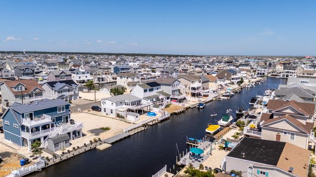 39 Weaver Drive, Beach Haven West, NJ 08050