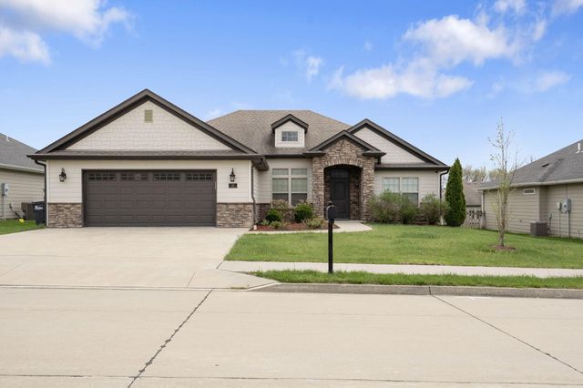 812 RUTLAND DR, Columbia, MO 65203