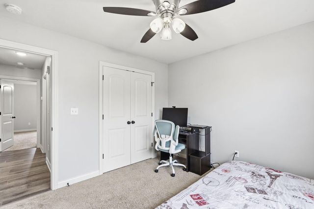 812 RUTLAND DR, Columbia, MO 65203