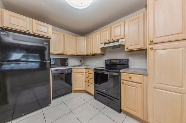 2403 Lowson Boulevard C, Delray Beach, FL 33445