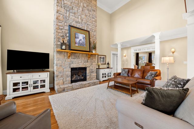 204 Crestridge Trail, Nicholasville, KY 40356