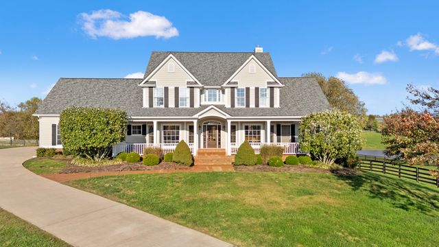 204 Crestridge Trail, Nicholasville, KY 40356